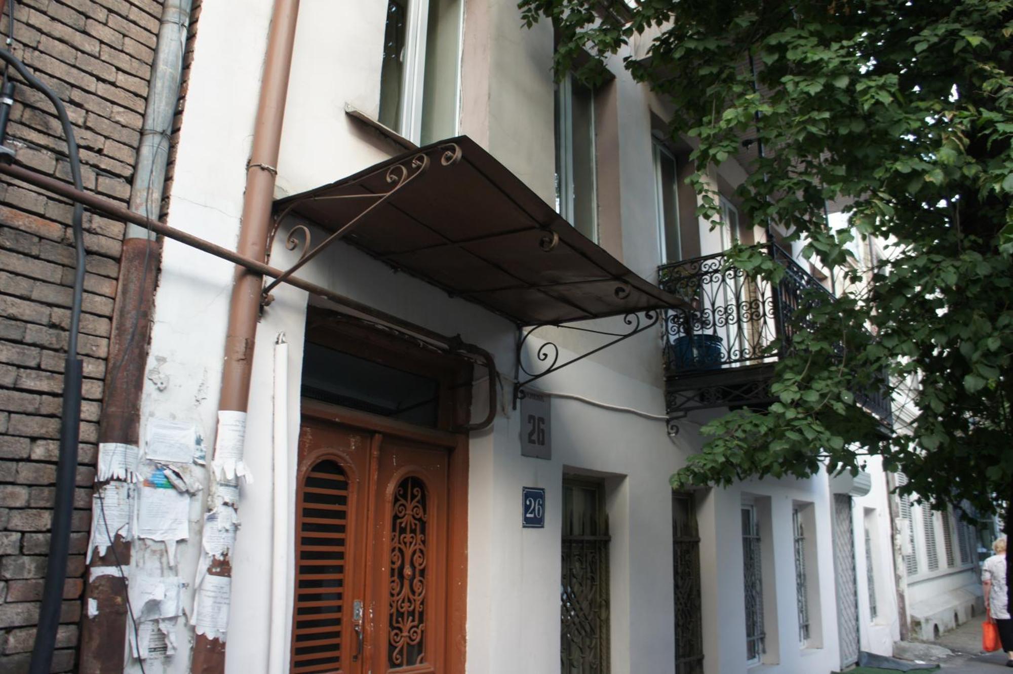 Apartment Dadiani 26 Tbilisi Buitenkant foto